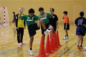 キーパーの動きを身に着ける