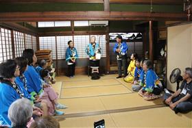 牛深の歴史を説明
