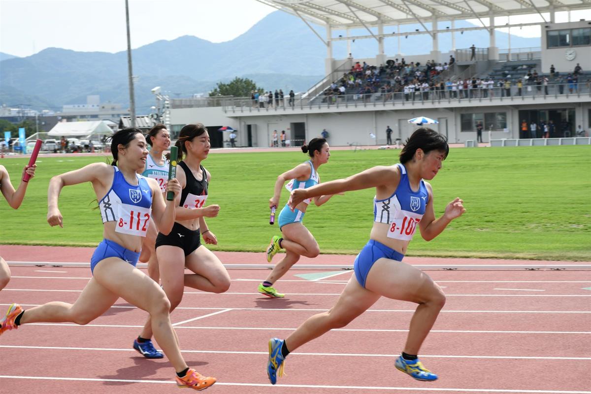 女子４×100mリレーの画像