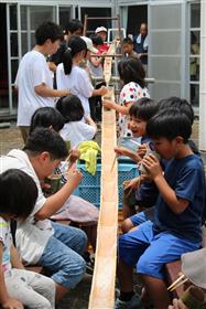 お楽しみのそうめん流し
