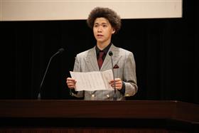 代表宣誓