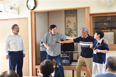 新喜劇体験のようす