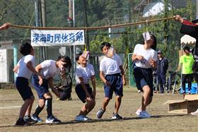 みんなでパンク食い競争