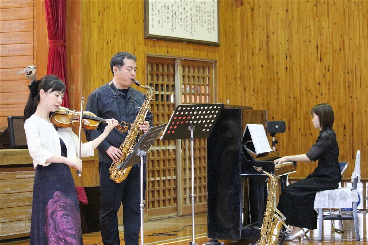 プロによる演奏の画像