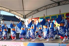 牛深高等学校による牛深ハイヤ踊り