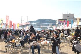 いきいきマーケットのようす