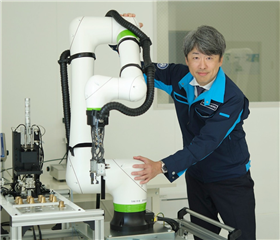 001_代表取締役社長 山本憲吾