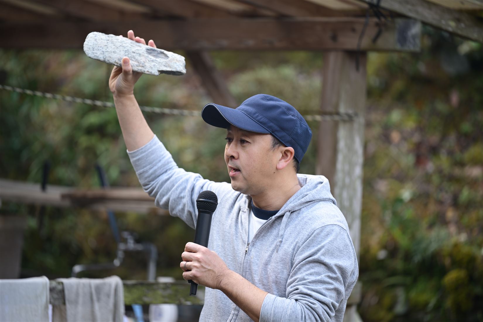 浦地区の歴史解説（石斧）