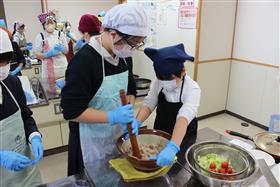 おいしくな～れ♪