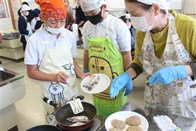 焦がさないように慎重に・・・