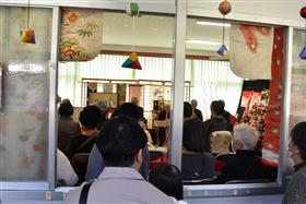 廊下からも鑑賞