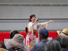 渕上雅代さんによる歌謡ショー