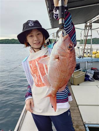 大きなタイが釣れました！