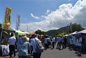 マルシェ会場