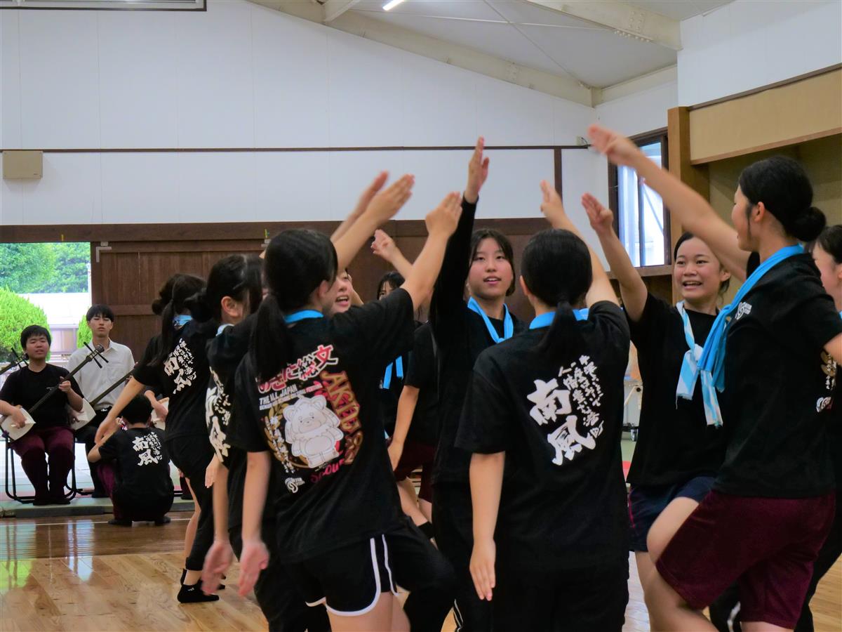 全国大会３位の伝統を受け継ぐ～牛深高等学校郷土芸能部、新体制で始動～の画像
