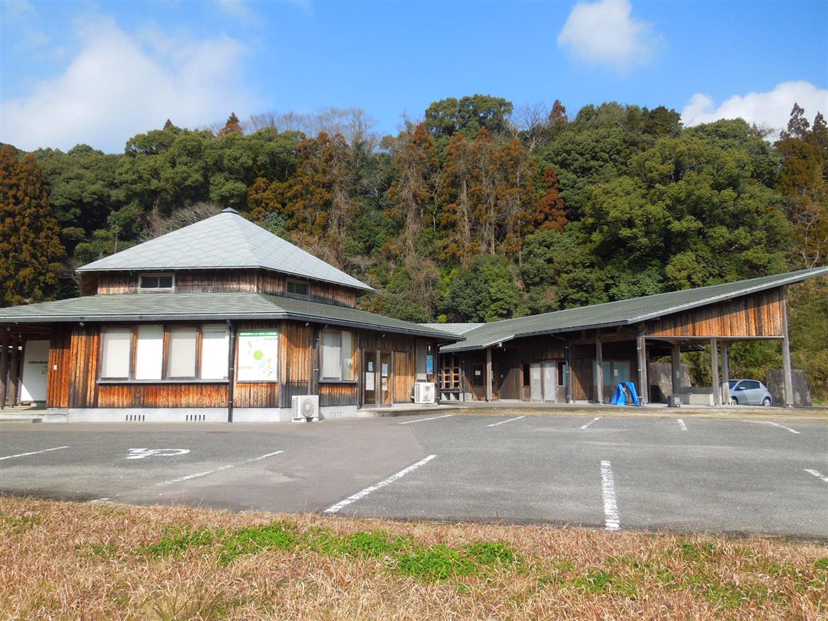 地域交流センターおおくす外観の画像